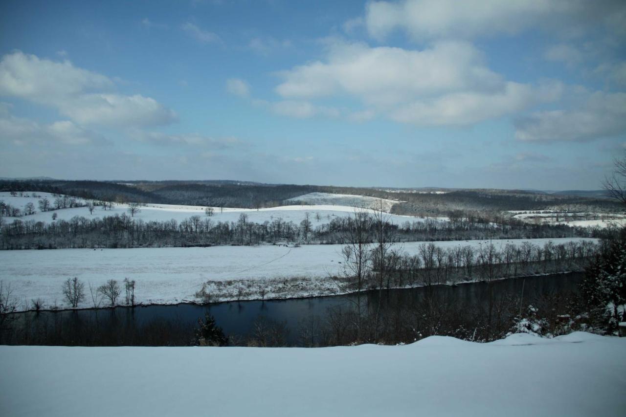 Riverfront Arkansas Retreat Near Fishing And Hiking! Gassville Buitenkant foto